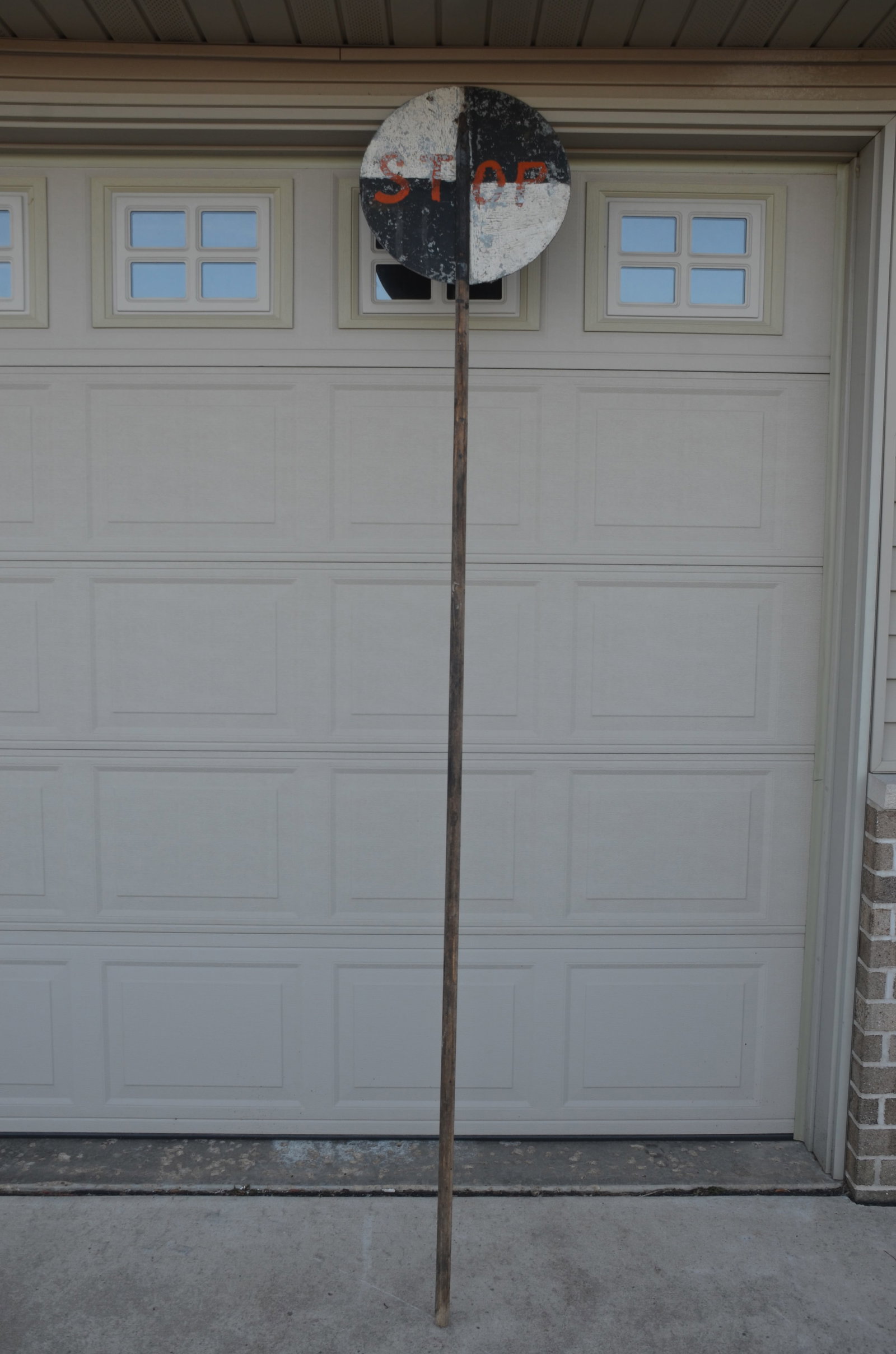 New York Ontario and Western RR Hand-Held Painted Crossing Stop Sign (1 of 3)