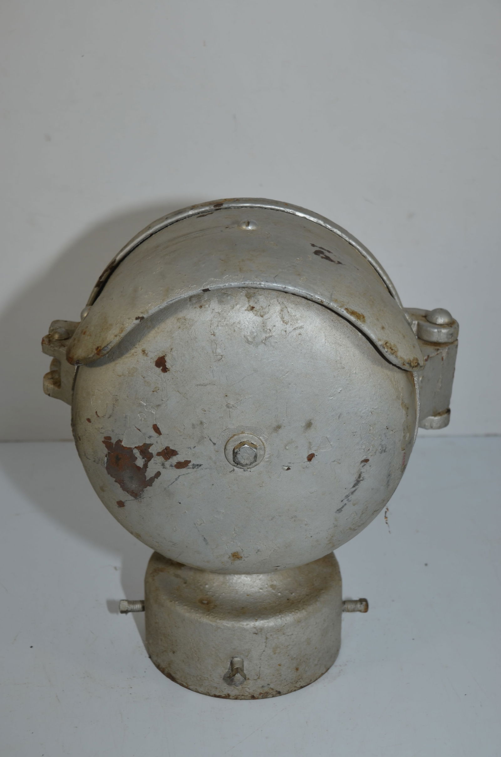 Western Railroad Supply Small Crossing Bell (1 of 4)