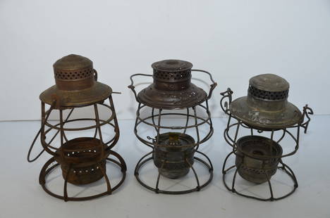 Eastern RR Switchmans Lanterns For Parts-Three: This is a lot of three switchmans lanterns from Eastern railroads for part or restoration. They are, from left to right in the main photo, a rare Lehigh Valley Railroad lantern made by the RR Signal