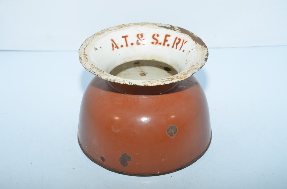 Santa Fe RY Porcelain Spittoon (1 of 4)