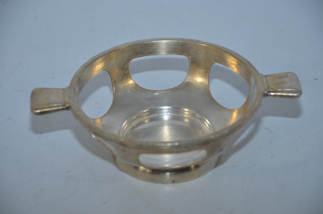Chicago and Northwestern RR Silver Soup Bowl Holder: This is a silver soup bowl holder from the Chicago and Northwestern Railroad. Made by the International Silver Company, it is stamed with C.&N.W.Ry. on the base. Fine used condition. Holds the silver 
