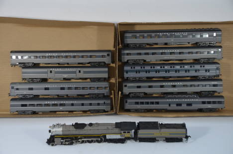 Union Pacific RR 11 Unit Steam Loco and Passenger Car Set-Bachmann/Rivarossi-HO Scale: This is a Union Pacific Railroad 11 unit steam locomotive and passenger car set in HO scale. The locomotive is a 4-8-4 DC powered Bachmann model, and has been tested and runs well! The nine passenger