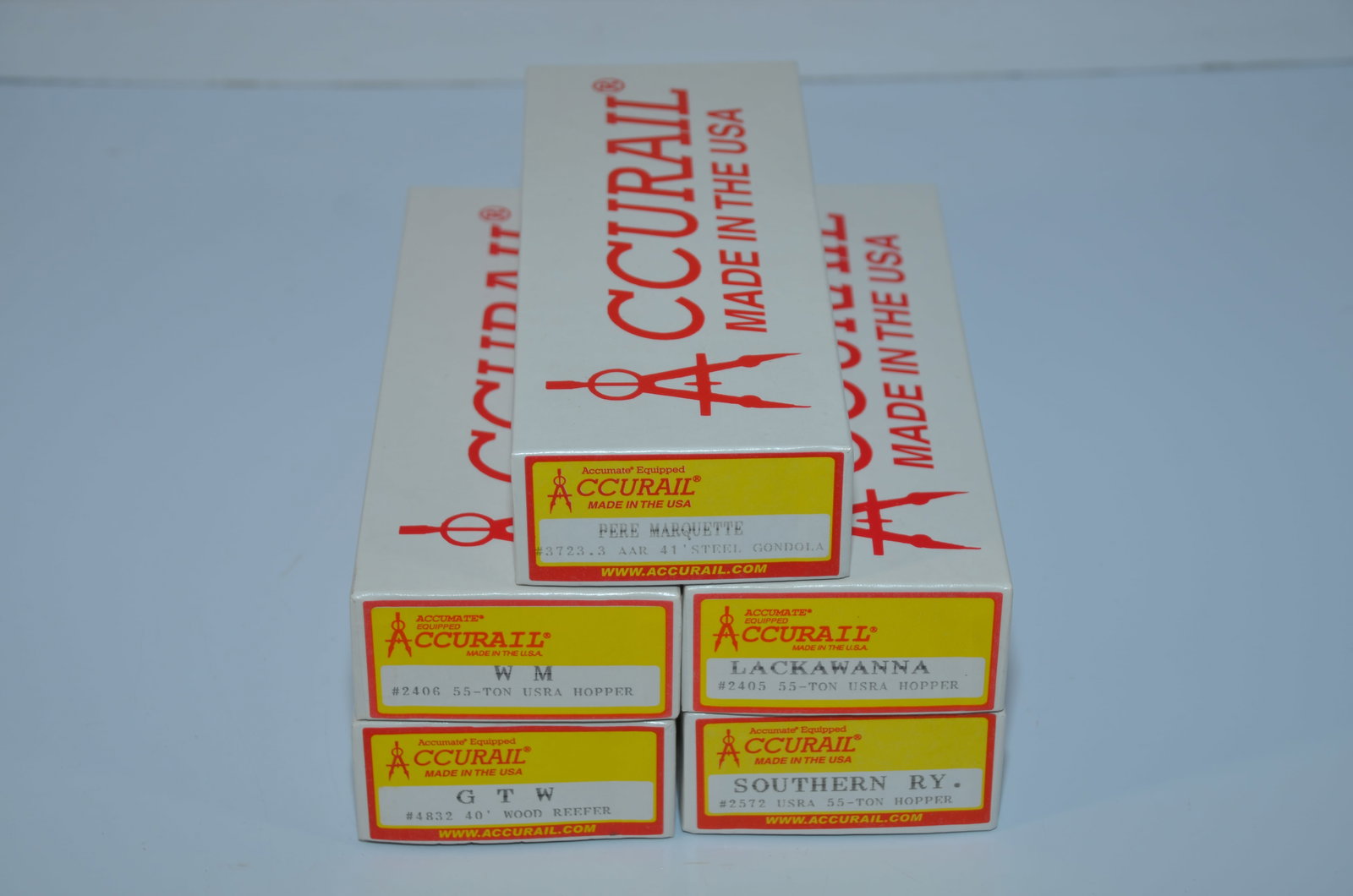 Five Mixed Accurail Freight Cars-Eastern Railroads-SOU/PM/WM/GTW/LACK-HO Scale (1 of 2)