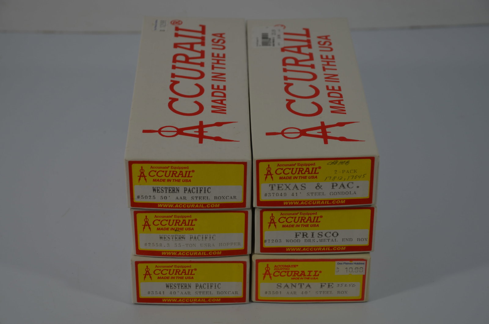 Seven Mixed Accurail Freight Cars-South/West Railroads TP/SLSF/ATSF/WP-HO Scale (1 of 2)