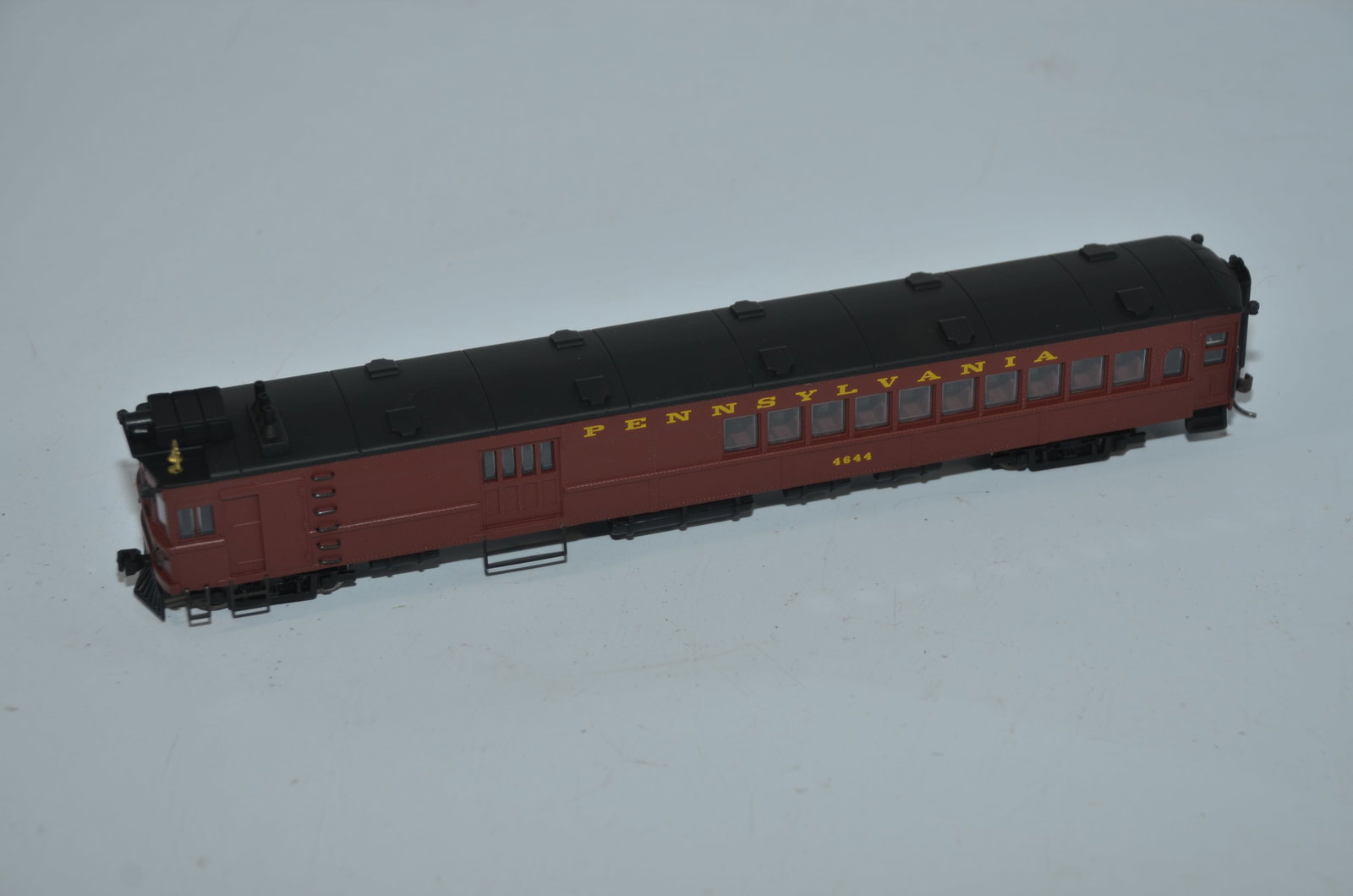 Pennsylvania RR DC EMC Gas Electric Doodlebug #4644-Baachmann Spectrum-HO Scale (1 of 4)