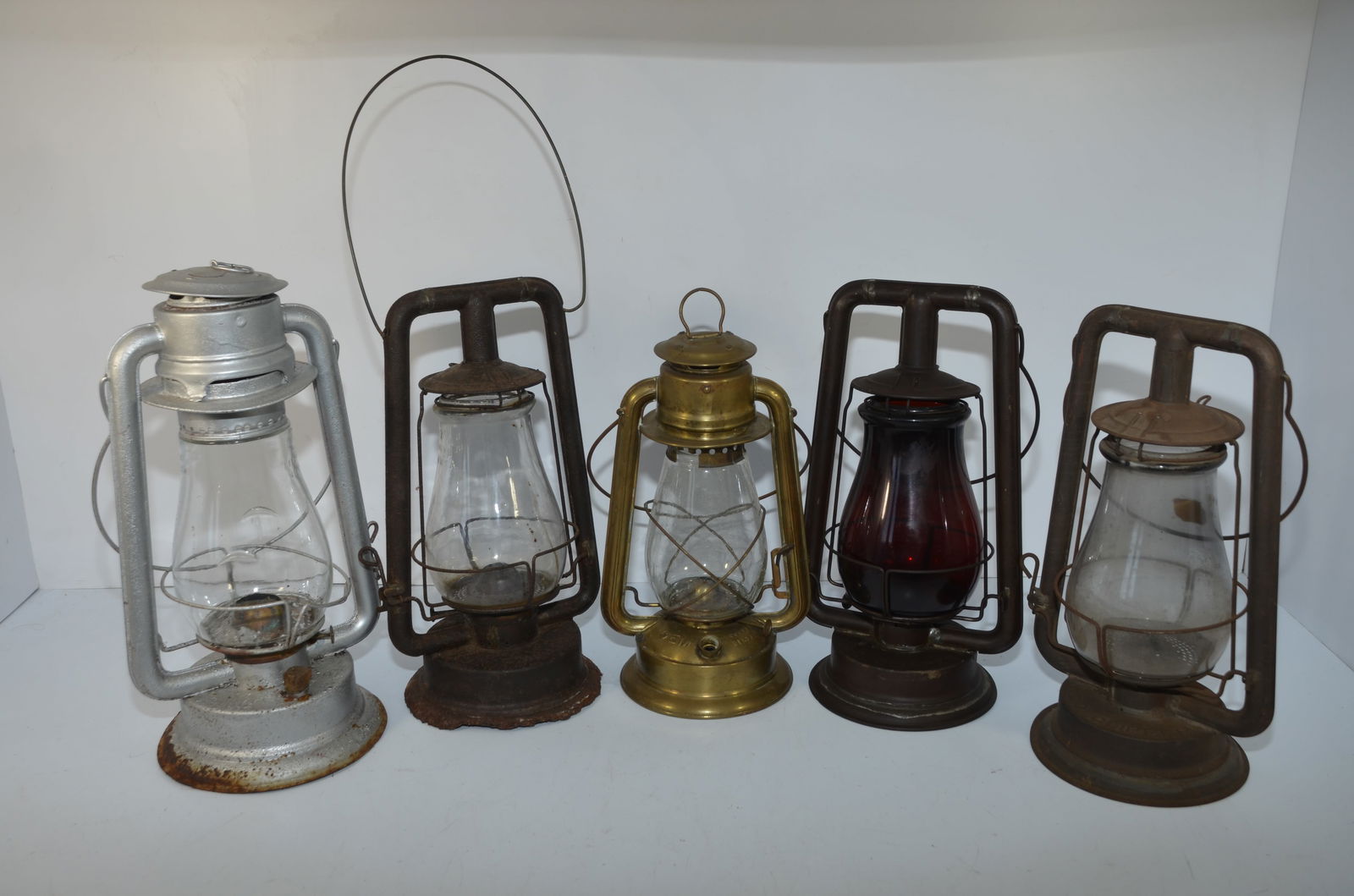 Five C T Ham Tubular Lanterns (1 of 13)