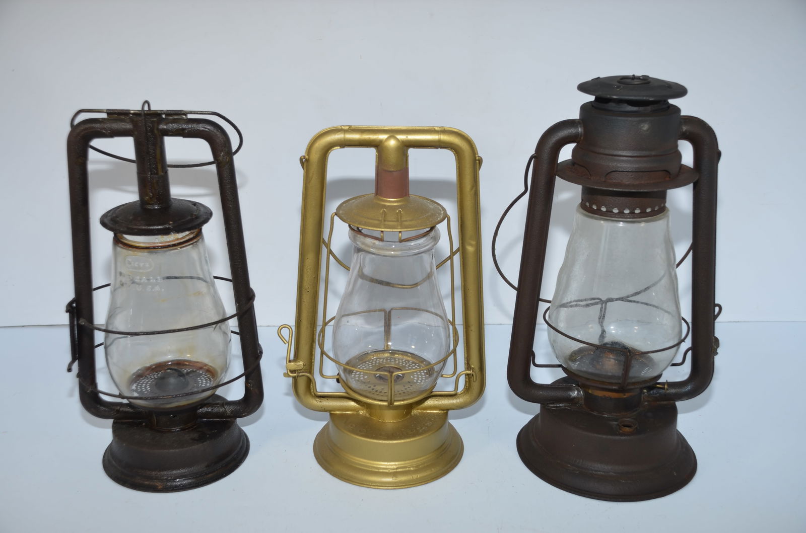 Three C T Ham Tubular Lanterns-#0 Mill/#0 Clipper/#2 (1 of 10)