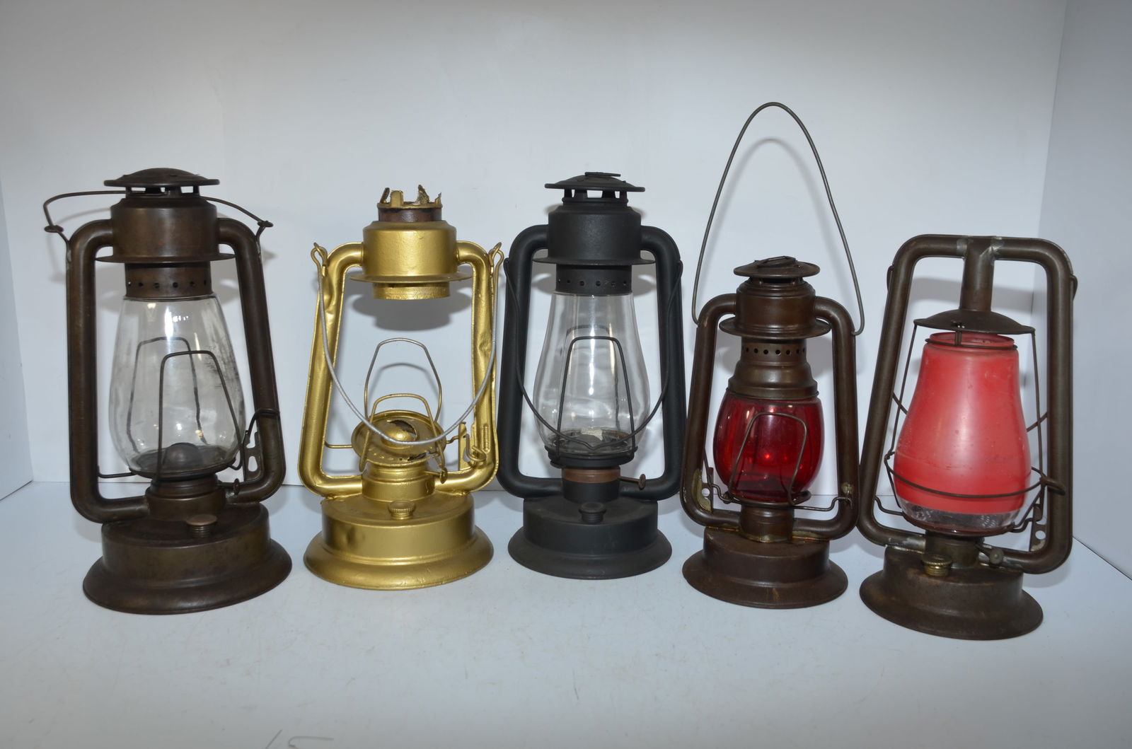 Five Defiance Lantern and Stamping Company Tubular Lanterns (1 of 17)