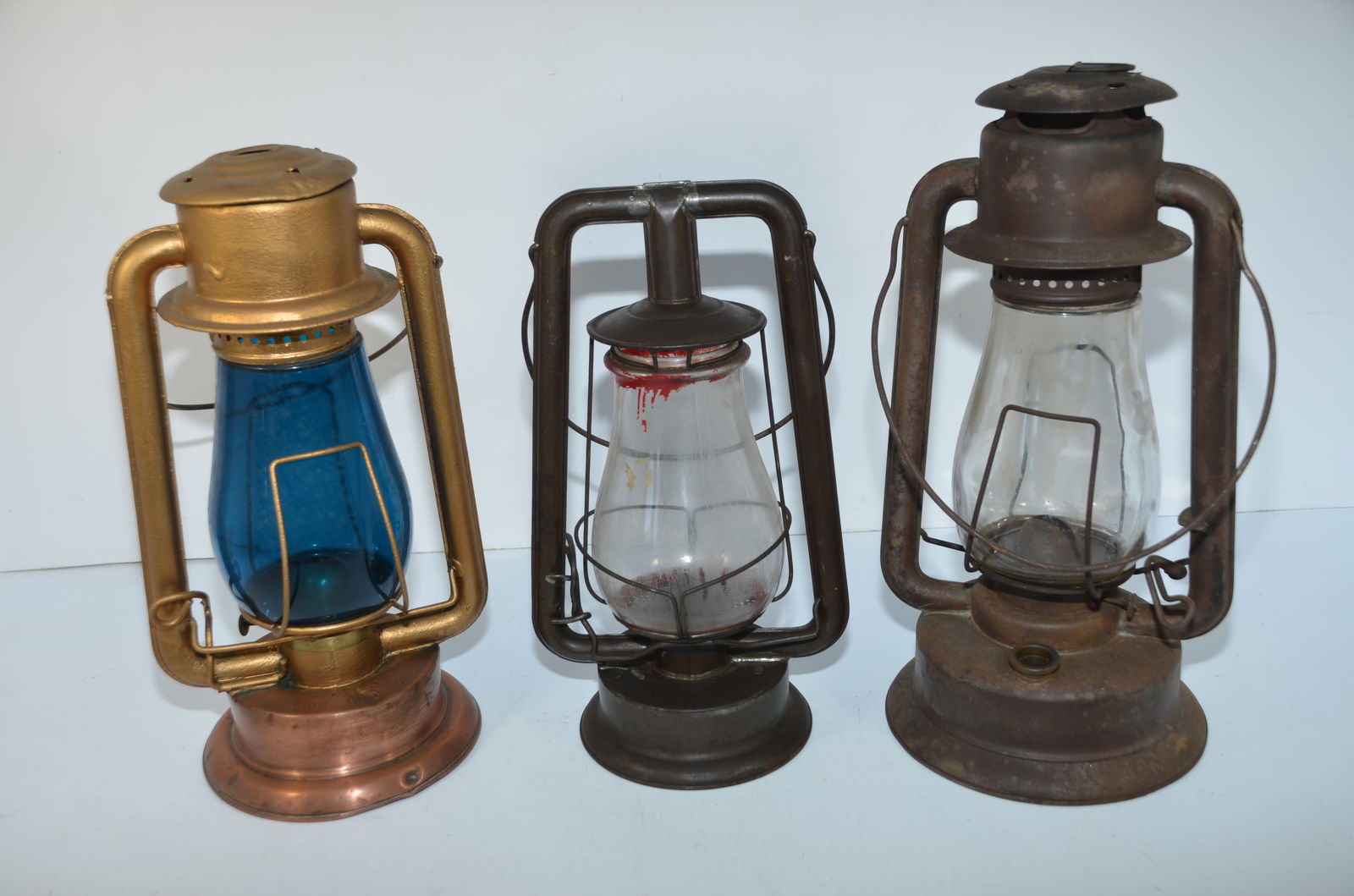 Three Different Rayo Tubular Lanterns (1 of 11)