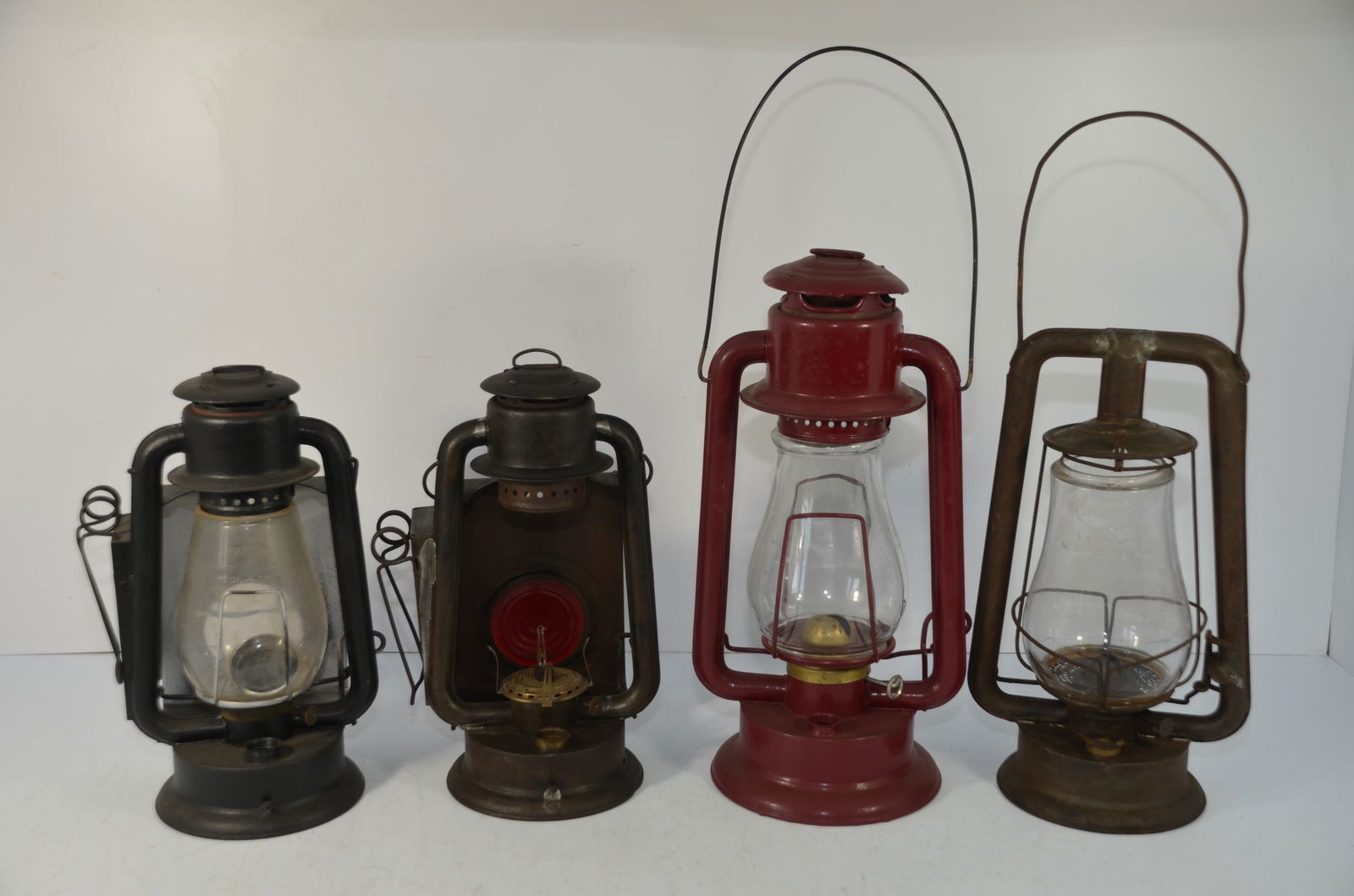 Four Rayo Tubular Lanterns (1 of 15)