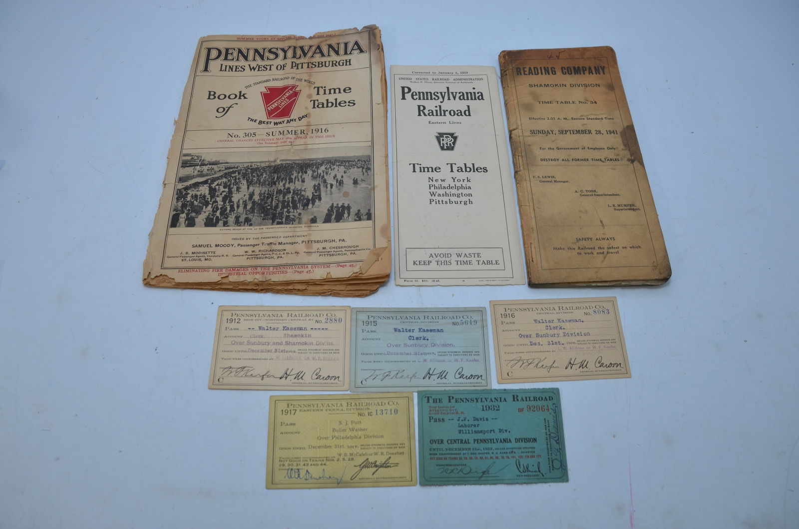 Pennsylvania RR Lines West Timetable #305, Summer 1916 (1 of 5)