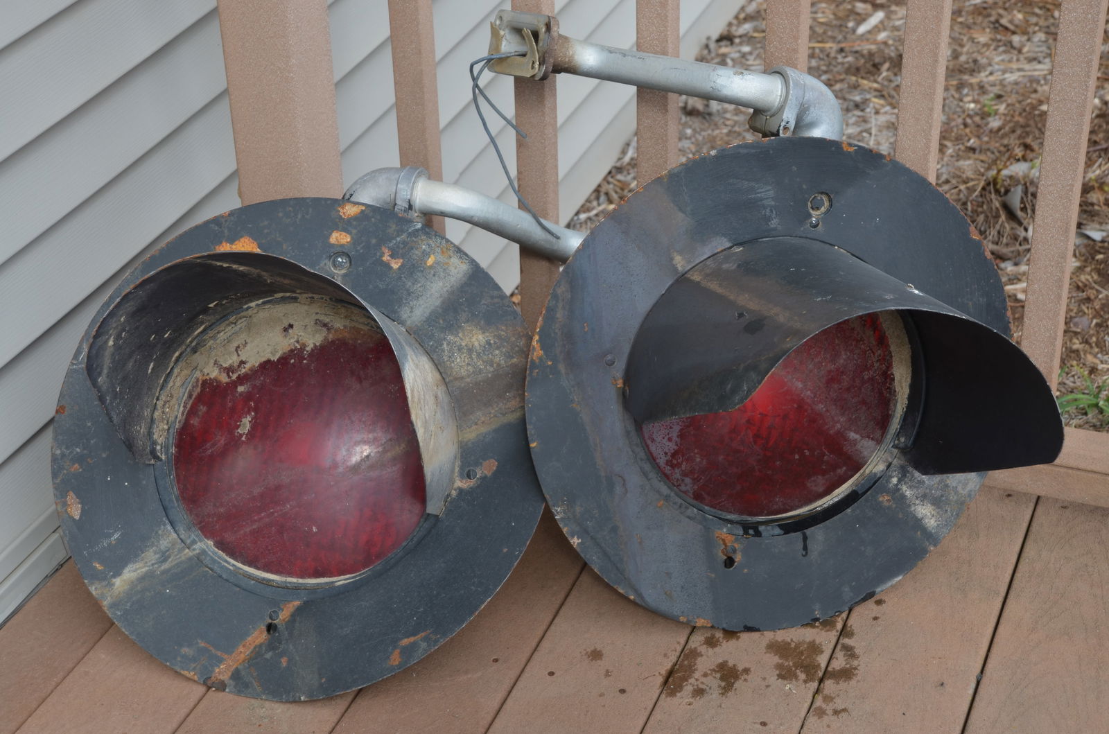Two Safetran Systems Railroad Crossing Signal Lights Auction