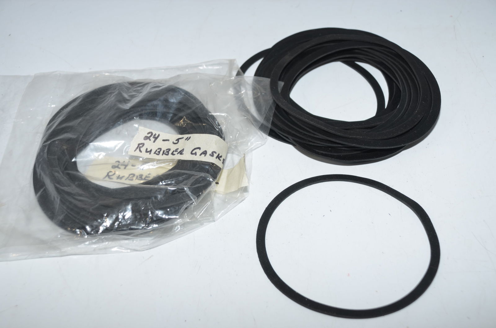 48 New 5 Inch Diameter Rubber Lantern Lens Gaskets (1 of 1)