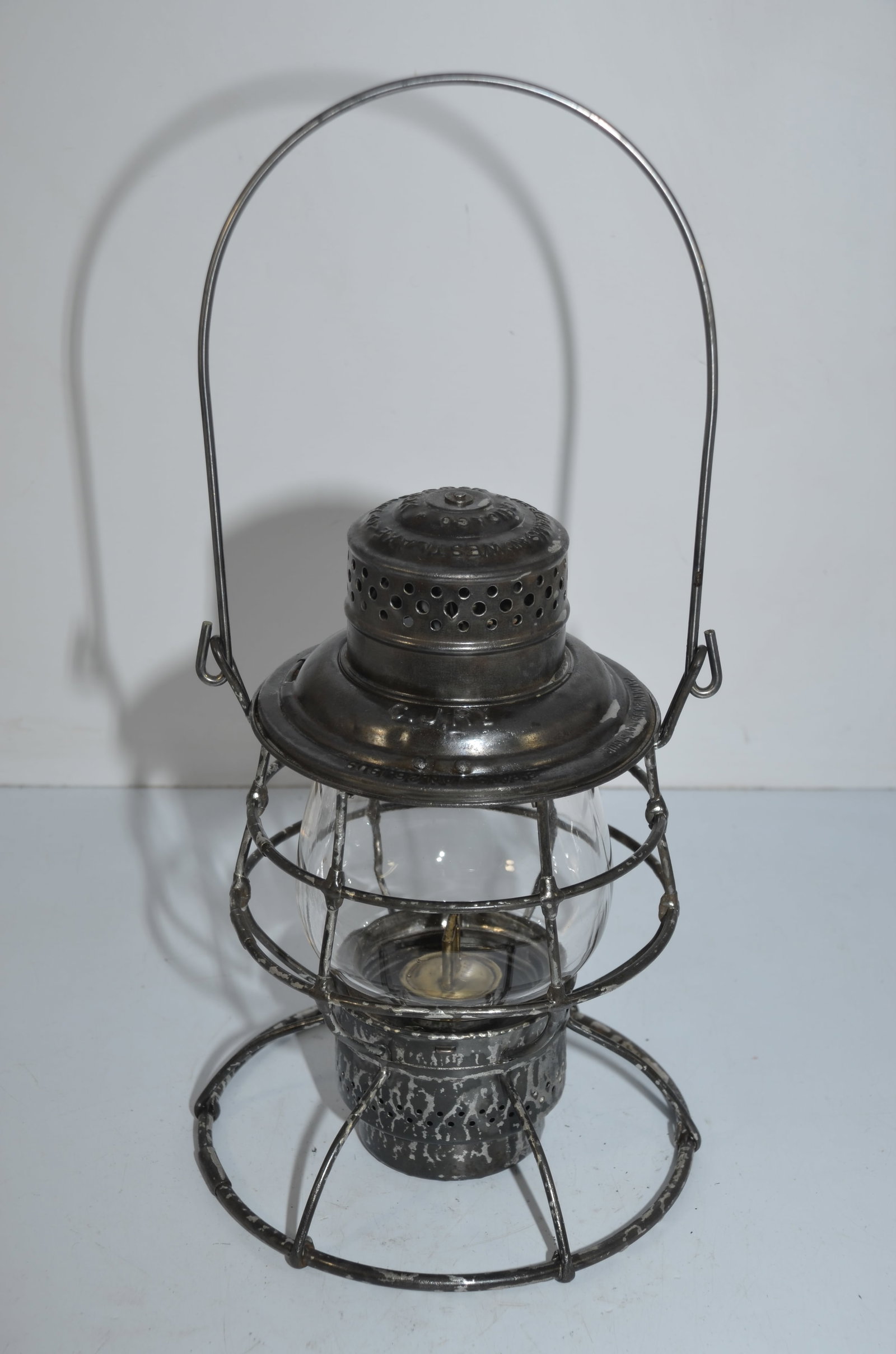 Chicago Junction RR Adams and Westlake Switchmans Lantern: This is a Chicago Junction Railroad Adams and Westlake switchmans lanter. Super rare and hard to find! The railroad began with the merger of several other railroads in 1898, and in 1907 its outer belt