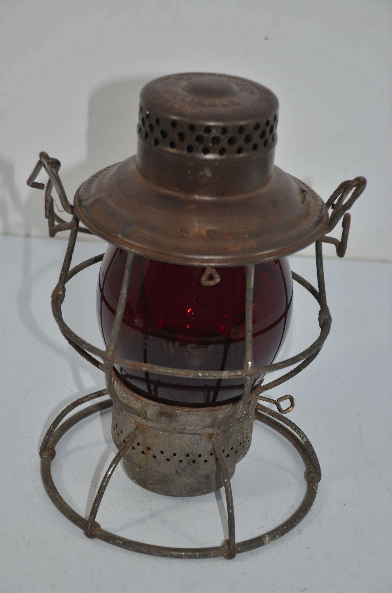Cleveland Southwestern and Columbus RY Adlake Reliable Switchmans Lantern (1 of 9)