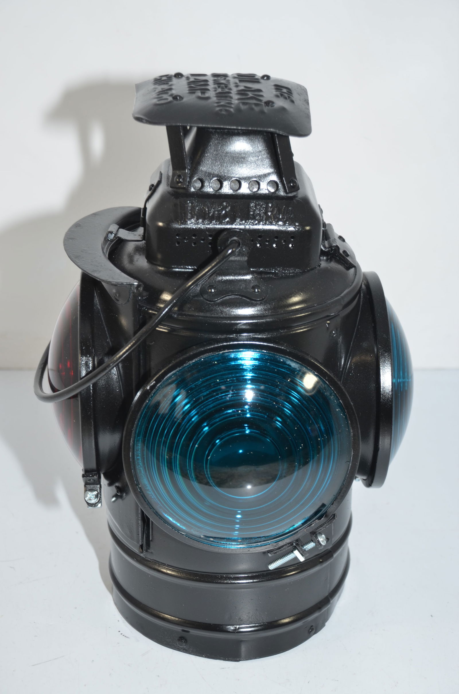 Duluth Missabe and Iron Range RR Adlake Caboose Marker Lamp (1 of 8)