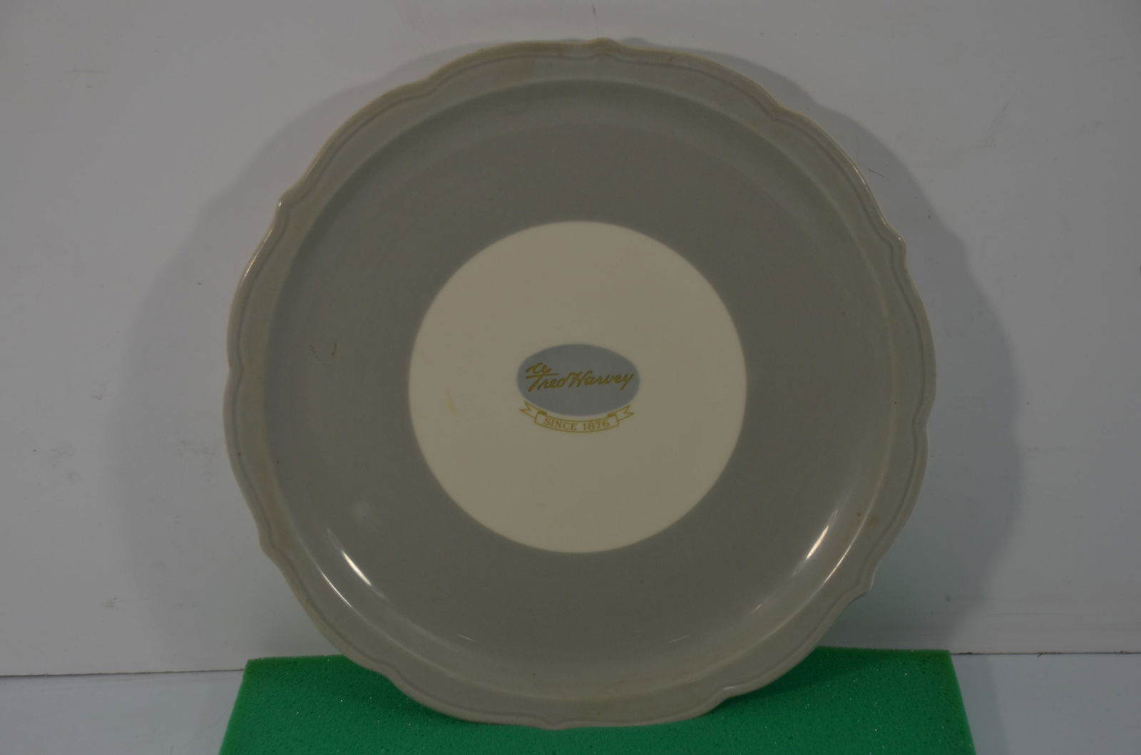 Fred Harvey Gold Lion Pattern Service Plate-Union Station Chicago (1 of 4)