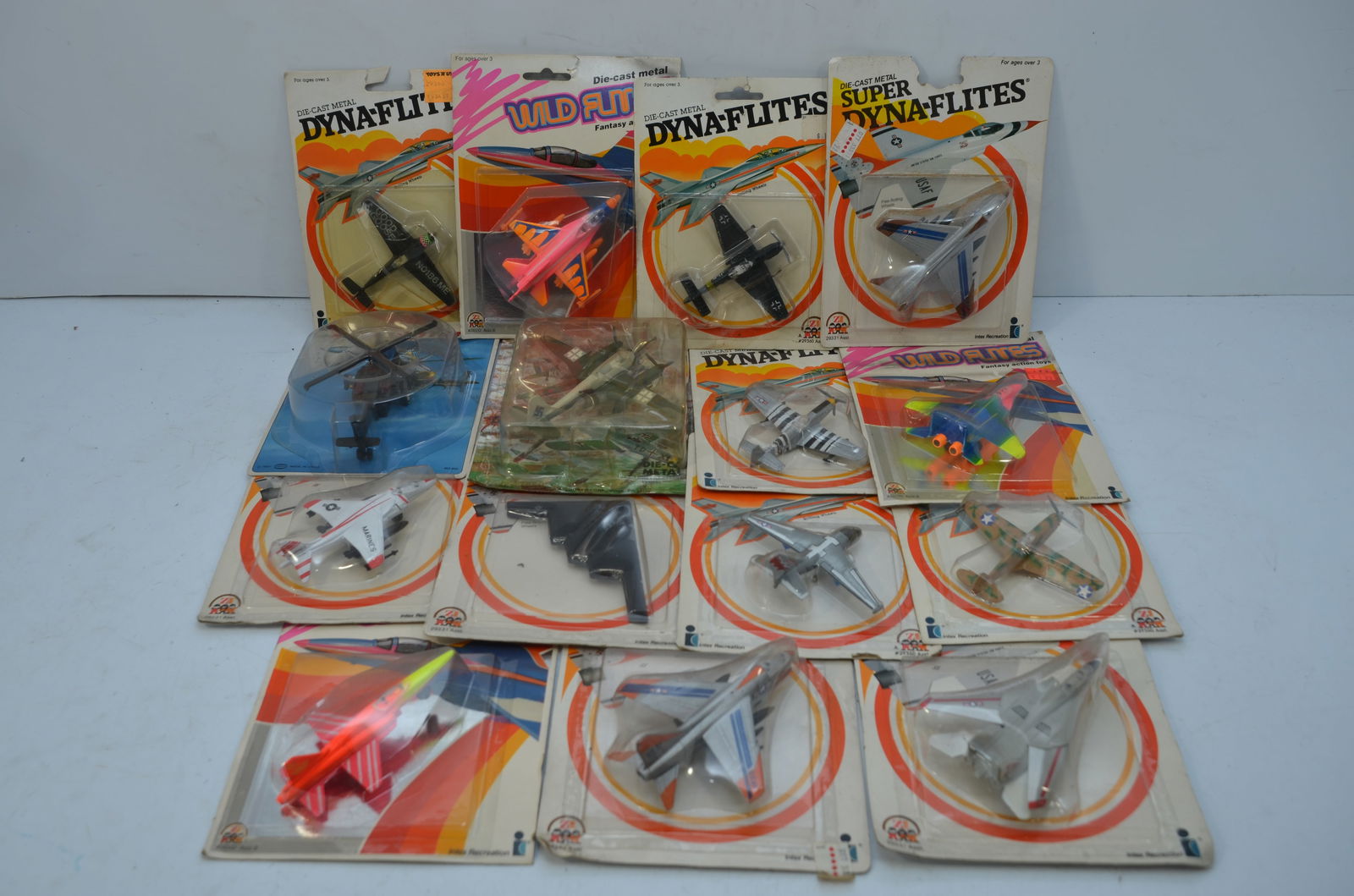 15 Dyna Flites, Wild Flights, and other Die Cast Airplanes (1 of 3)