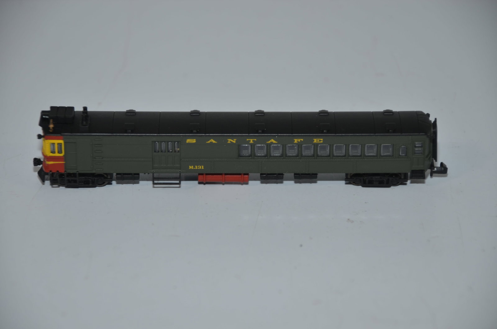 Santa Fe RR EMC Gas Electric Doodlebug #M131-Bachmann Spectrum-N Scale (1 of 7)