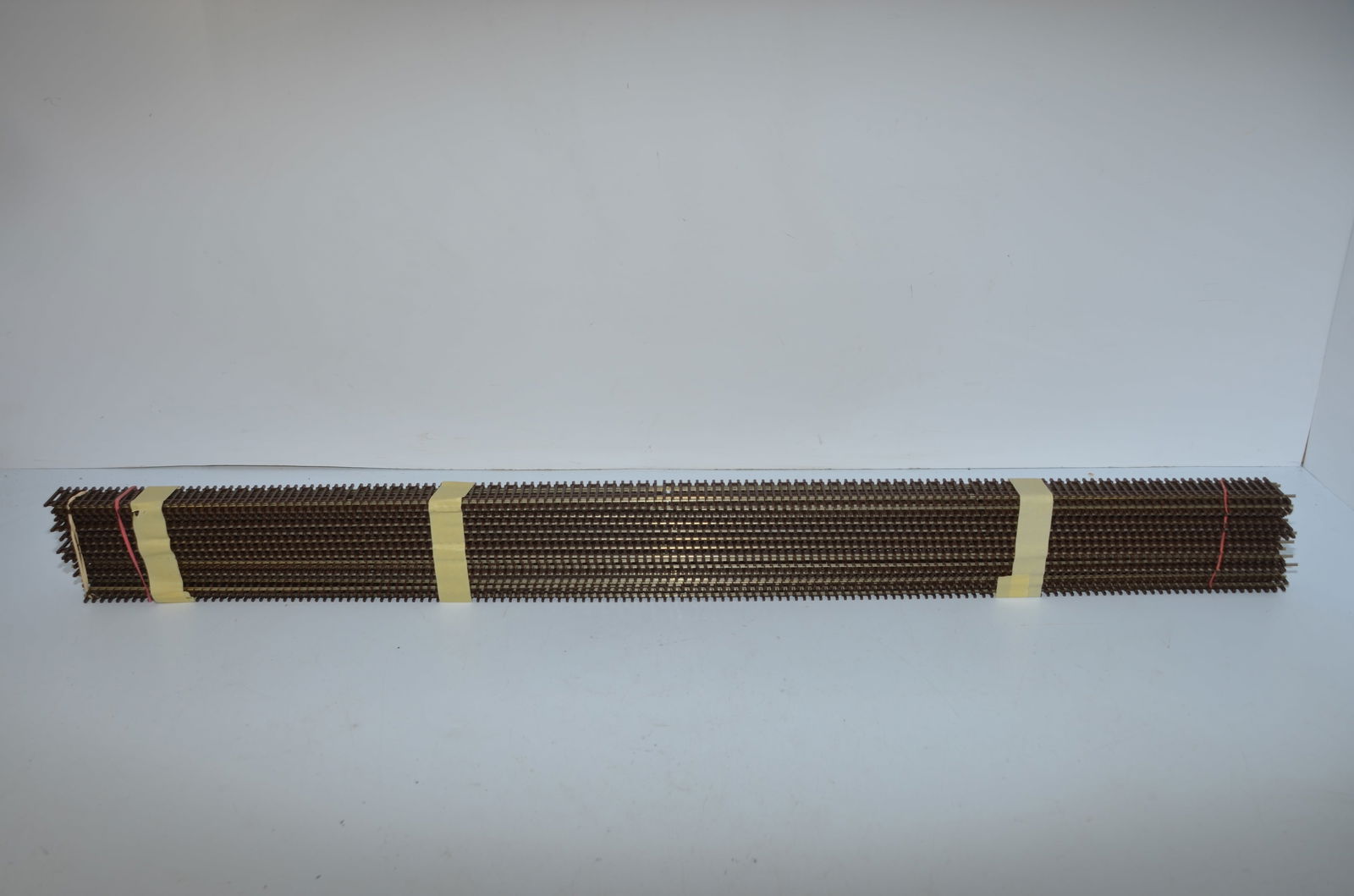 25 Strips of Atlas Code 83 HO Scale Flex Track-New/Unused (1 of 2)