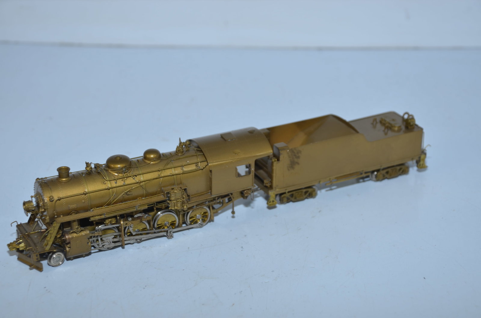 Western Maryland RR 2-8-0 Steam Locomotive-N J International Brass Models (1 of 8)