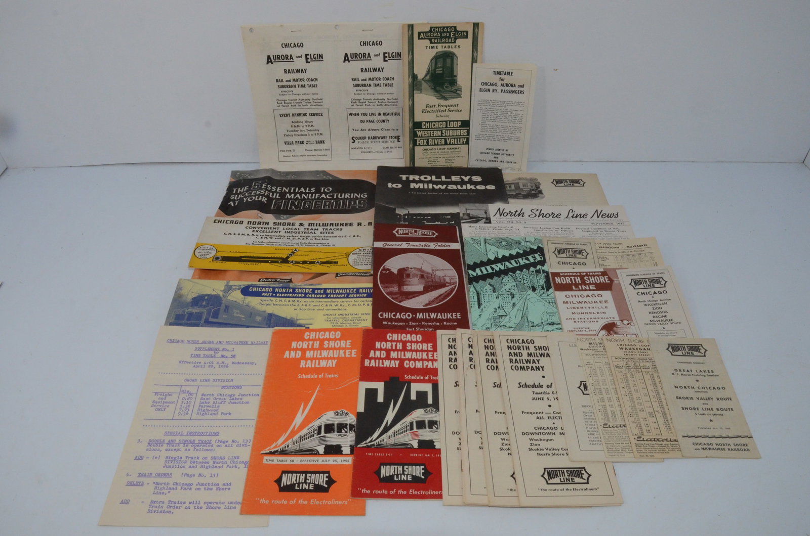 Chicago North Shore and Milwaukee RR/Chicago Aurora and Elgin RR Paper Lot (1 of 6)