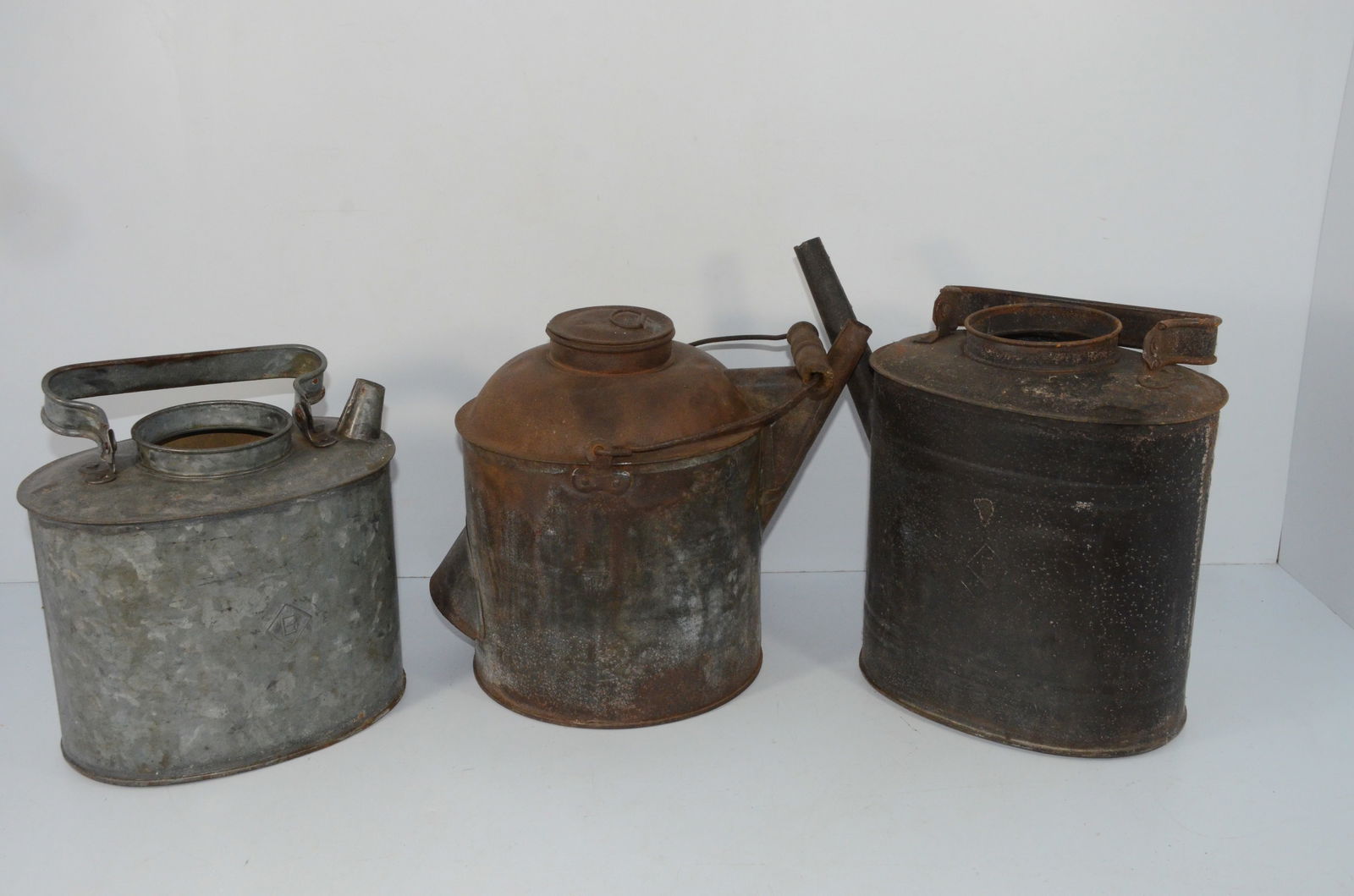 Three Railroad Oil/Water Cans-Erie RR/Pennsylvania RR (1 of 4)