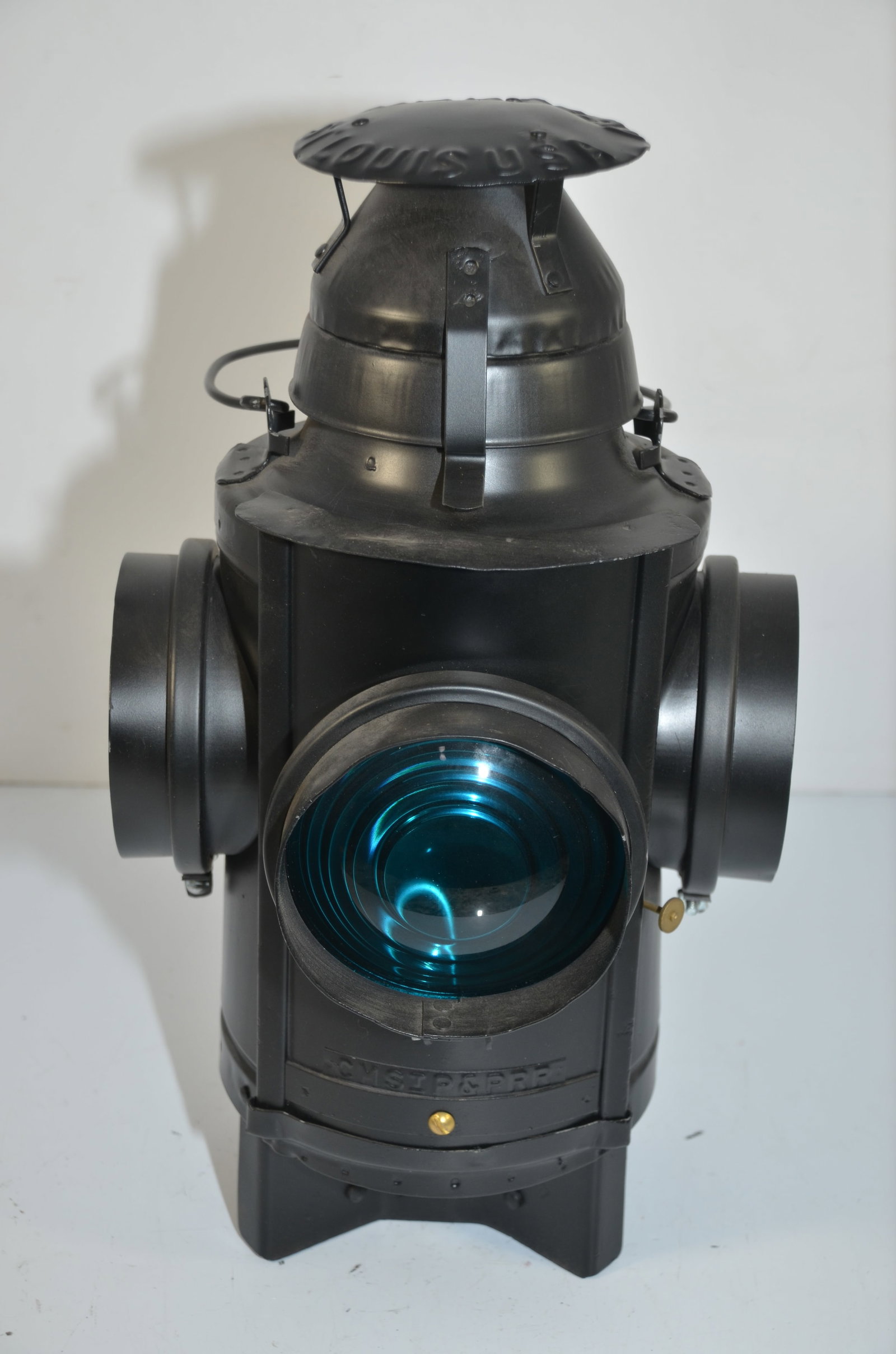 Chicago Milwaukee St Paul and Pacific RR Handlan Switch Lamp (1 of 10)