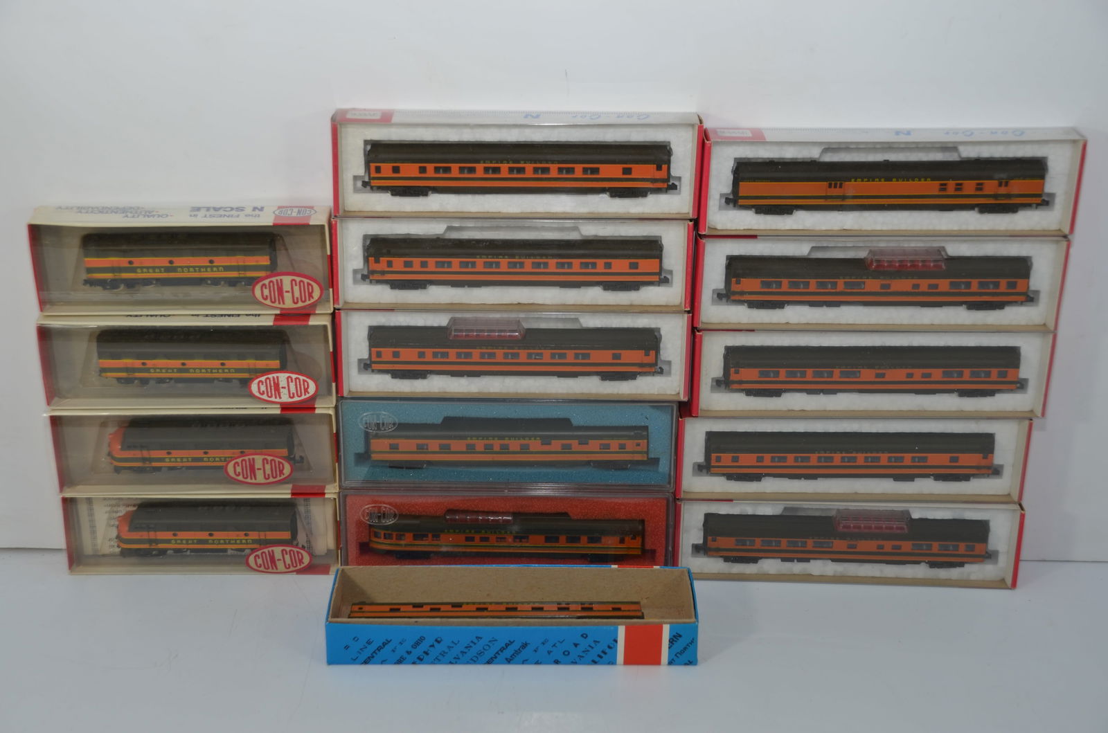 Great Northern RR Empire Builder N Scale 15 Unit Passenger Train Set-Con Cor Models (1 of 5)