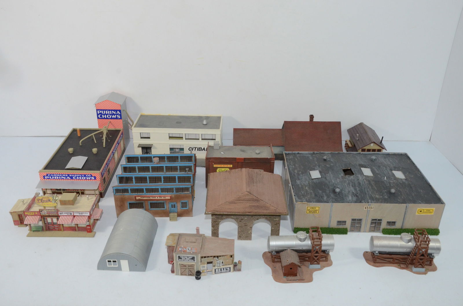 Over 75 Assembled HO Scale Buildings (1 of 20)