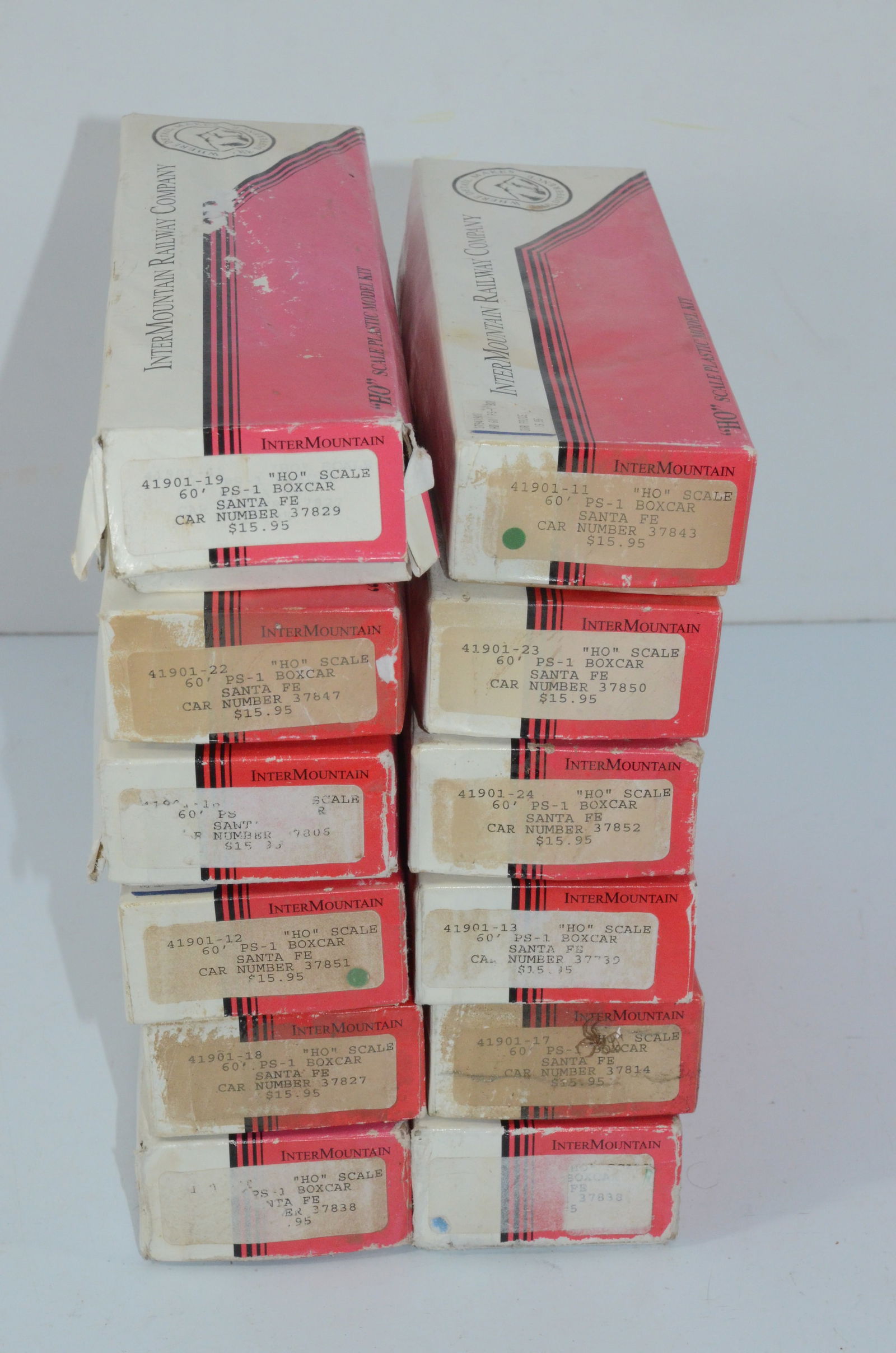 Santa Fe RR 12 Car 60 Foot PS-1 Boxcar Kit Set-Intermountain Railway-HO Scale (1 of 2)