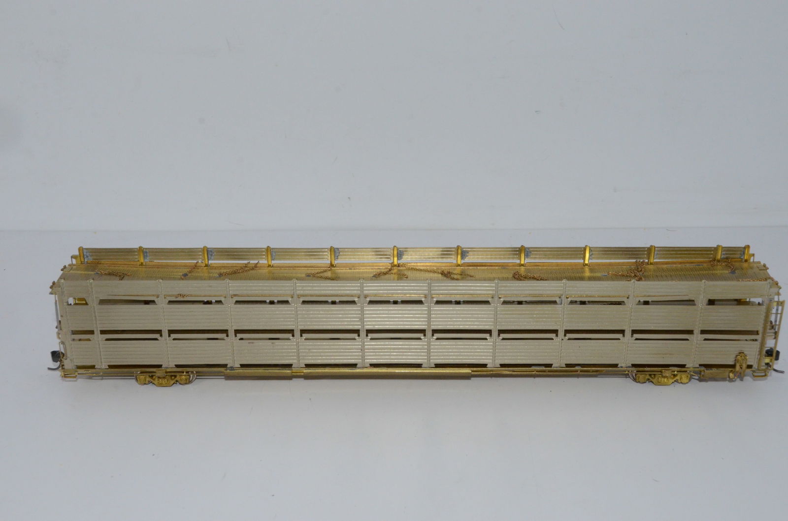 ATSF/BN/CR/NW/SP Tri-Level Auto Rack-Overland Brass Models-HO Scale (1 of 7)