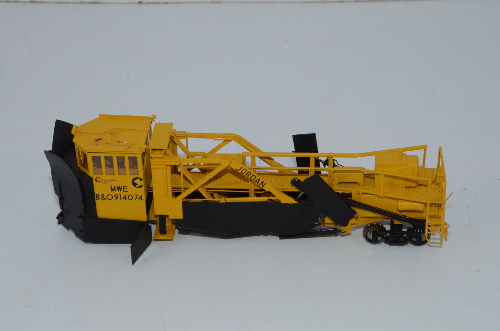 Chesapeake and Ohio RR Jordan Spreader-Overland Brass Models-HO Scale (1 of 5)