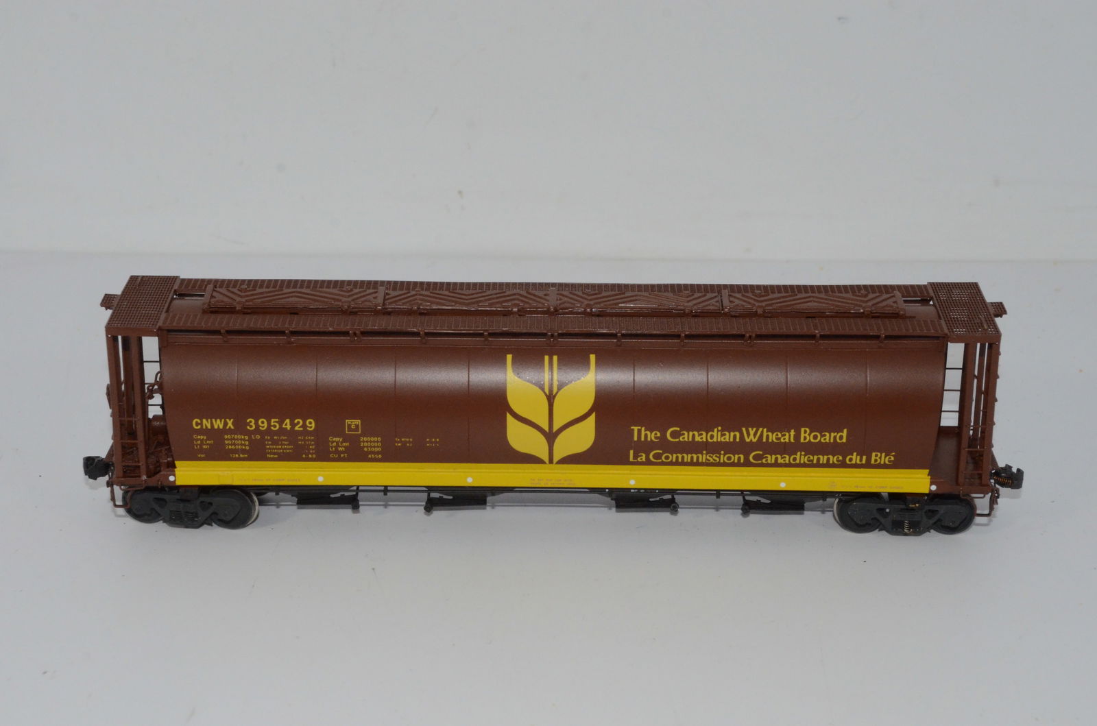 NSC Canadian Grain Cylindrical Hopper-Overland Brass Models-HO Scale (1 of 7)