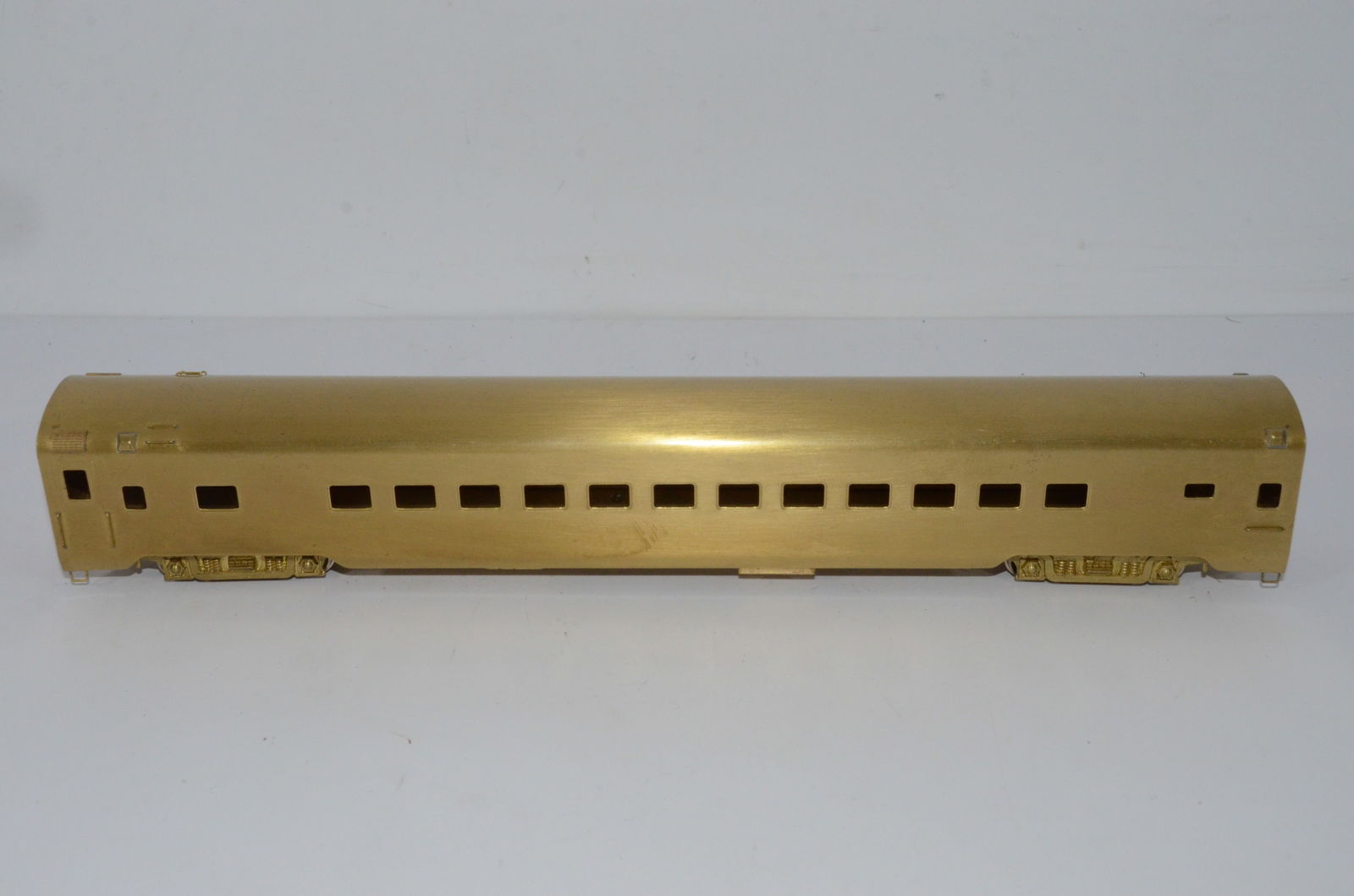 Canadian National RR 48 Seat Coach and Reefer Car-Nickel Plate Brass-HO Scale: This is a Canadian National Railroad 48 seat brass coach and a 40 foot brass express refrigerator car #10650 in HO scale. Made in Japan and distributed by Nickel Plate Products. New in the original bo