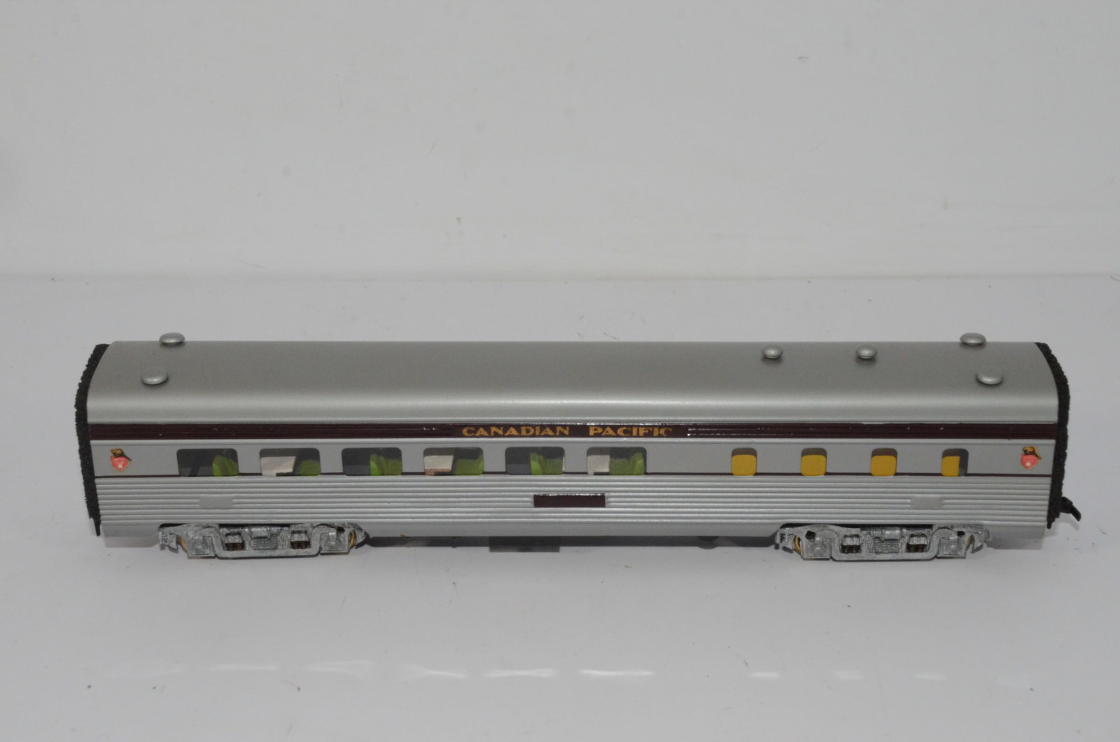 Canadian Pacific RR Diner Car-Tenshodo-HO Scale: This is a Canadian Pacific Railroad brass diner car in HO scale. Complete with interior details! Made in Japan by Tenshodo Brass Models. New in the original box.