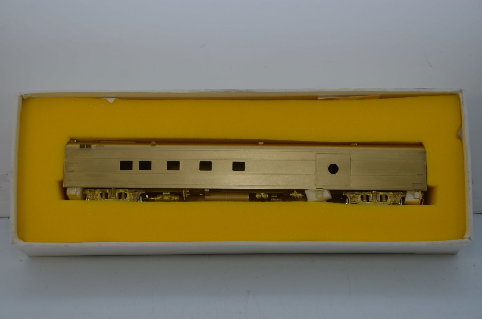 Milwaukee Road RR Olympian Hiawatha Baggage/Dorm Car-Oriental Ltd Brass Models (1 of 5)