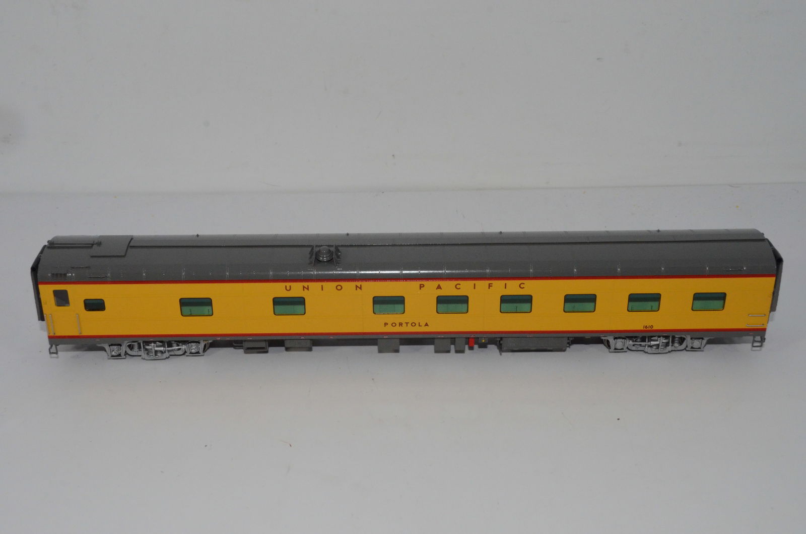 Union Pacific RR PORTOLA Sleeper Car-Overland Brass Models-HO Scale (1 of 7)