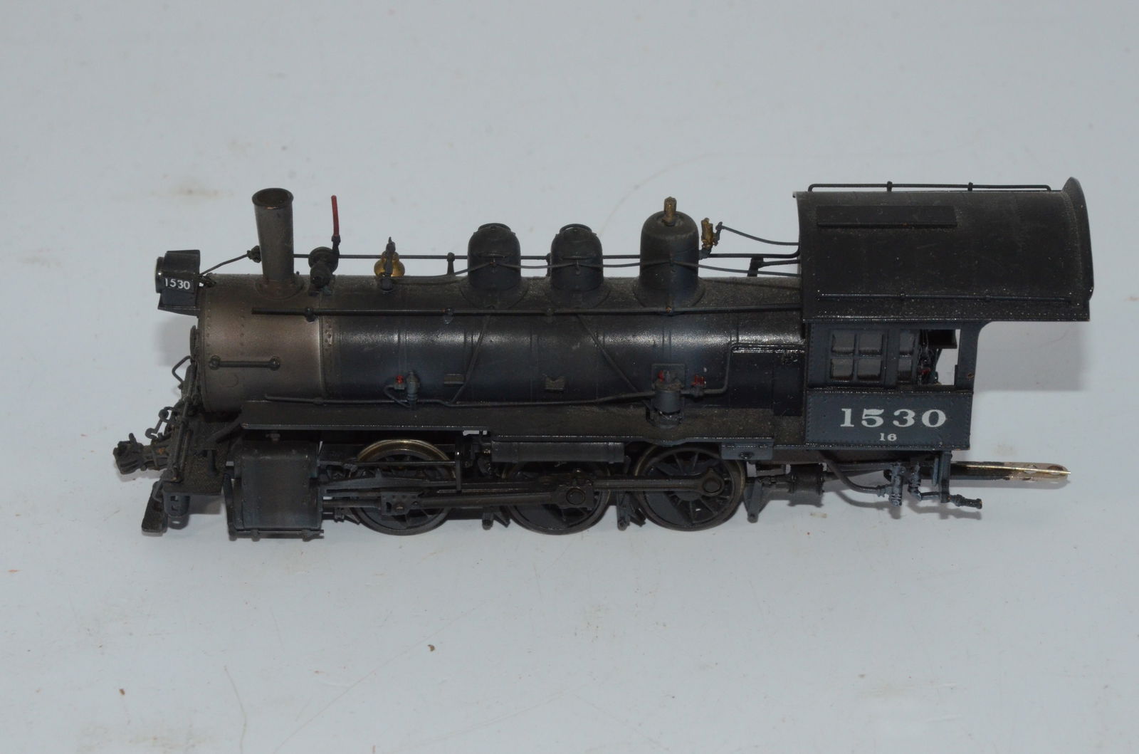 0-6-0 Brass Steam Locomotive-Daeki Brass Models-HO Scale (1 of 5)