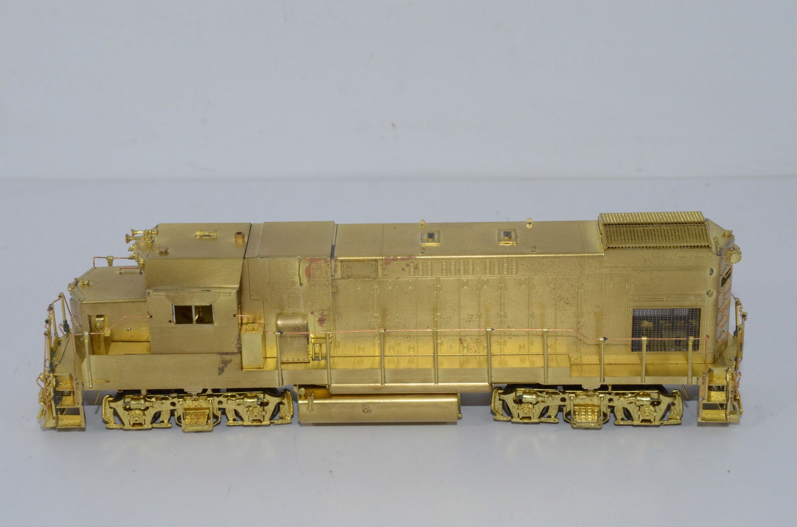 Chicago and Northwestern RR GP15-1 Diesel Loco-Overland Brass Models-HO Scale (1 of 7)