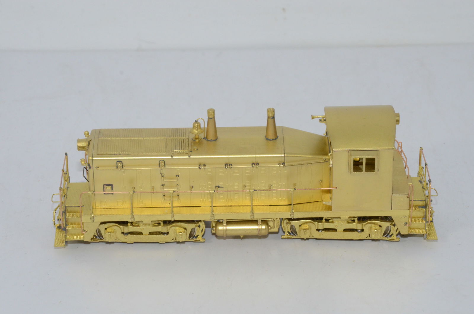 Great Northern RR NW-2 Diesel Locomotive-Overland Brass Models-HO Scale (1 of 7)