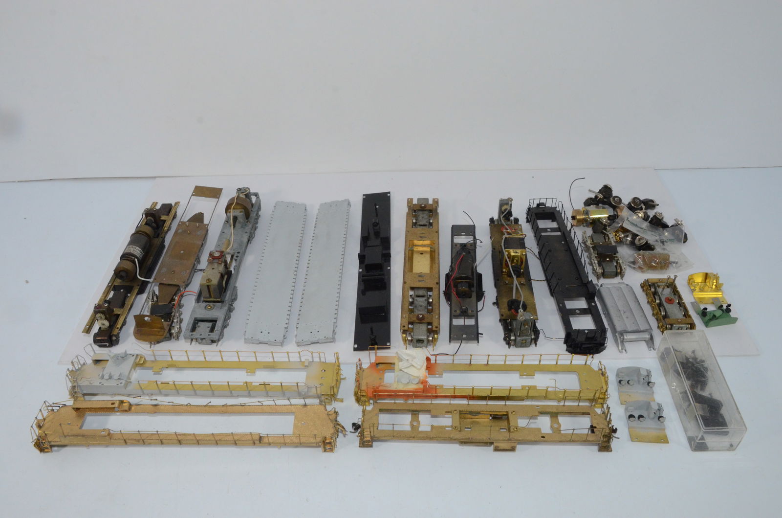 Tray of Brass Parts, Chassis, Wheels, and Drives-HO Scale (1 of 6)