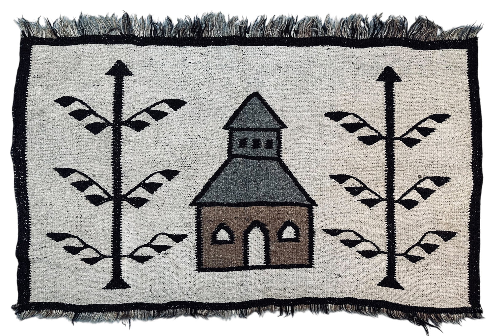 Antique Ethiopia Africa Somak Weave Wool On Wool Foundation Circa 1900: Antique Ethiopia Africa Somak Weave Wool On Wool Foundation Circa 1900. Size 143 cm x 82 cm (56 ins x 32 ins). TORG AUCTIONS offers bespoke packing and international and domestic shipping logistics fo