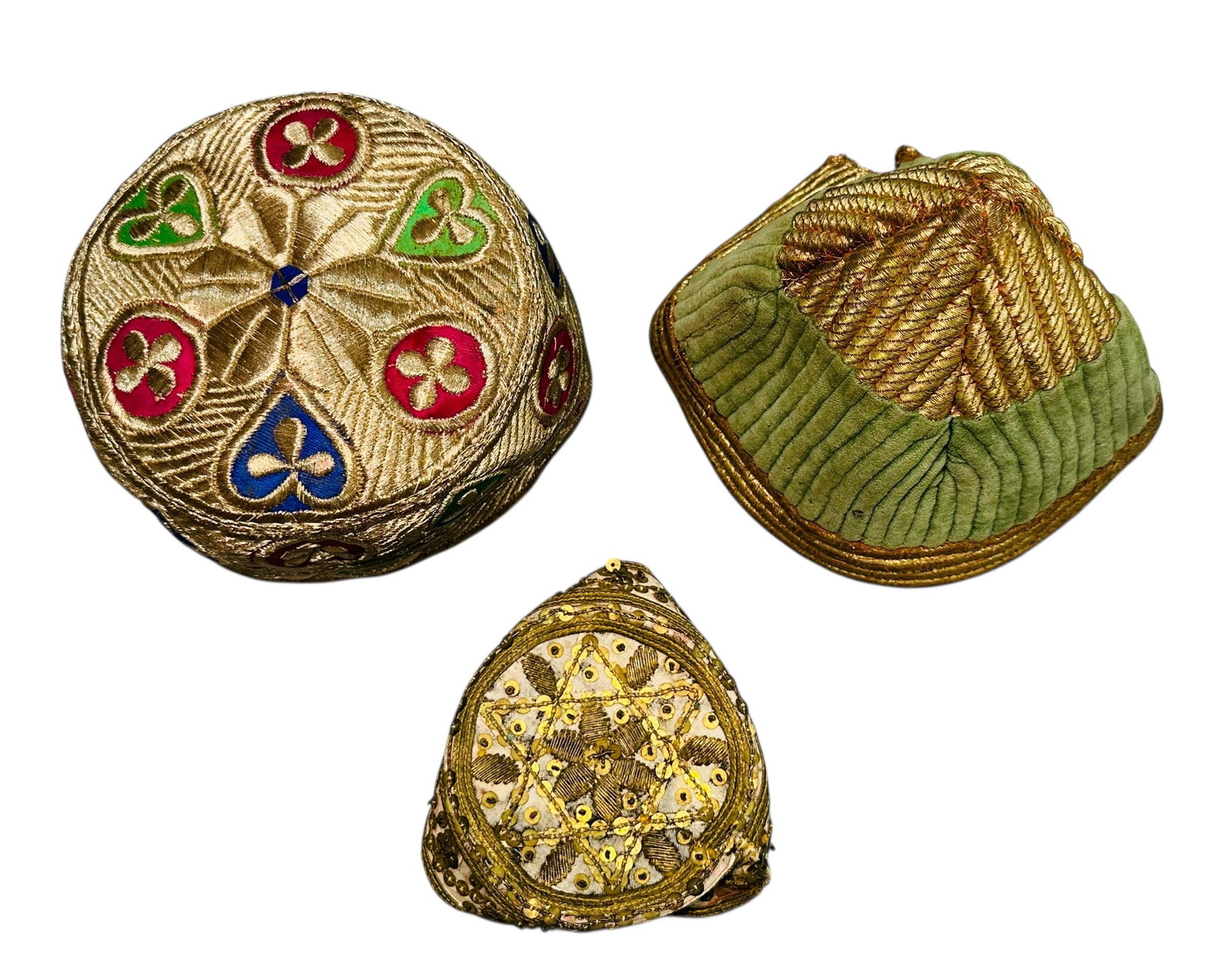 Antique Three Ottoman Hates Gold Thread On Silk and Velvet Foundation Circa 1900: Antique Three Ottoman Hates Gold Thread On Silk and Velvet Foundation Circa 1900. Size: 1- 10 cms x 10 cms (4 ins x 4 ins) 2- 15 cms x 15 cms (5 ins x 5 ins) 3- 17 cms x 17 cms (6 ins x 6 ins). TORG A