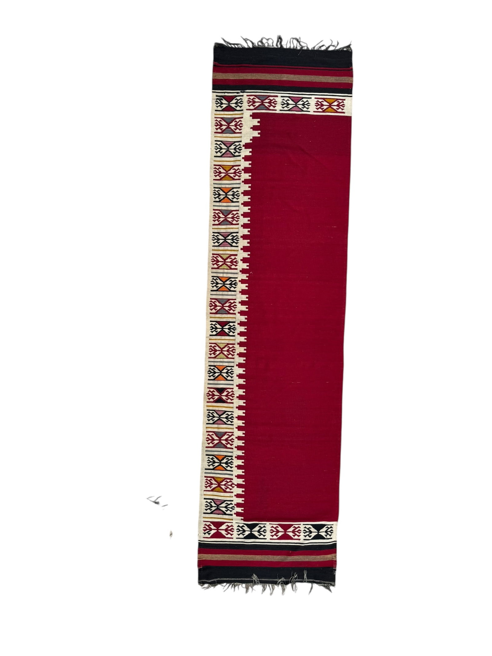 Antique Aleppo Kilim Wool On Cotton foundation Circa 1920: Antique Aleppo Kilim Wool On Cotton foundation Circa 1920 Size: 355 cm x 93 cm (140 ins x 37 ins). TORG AUCTIONS offers bespoke packing and international and domestic shipping logistics for sold items