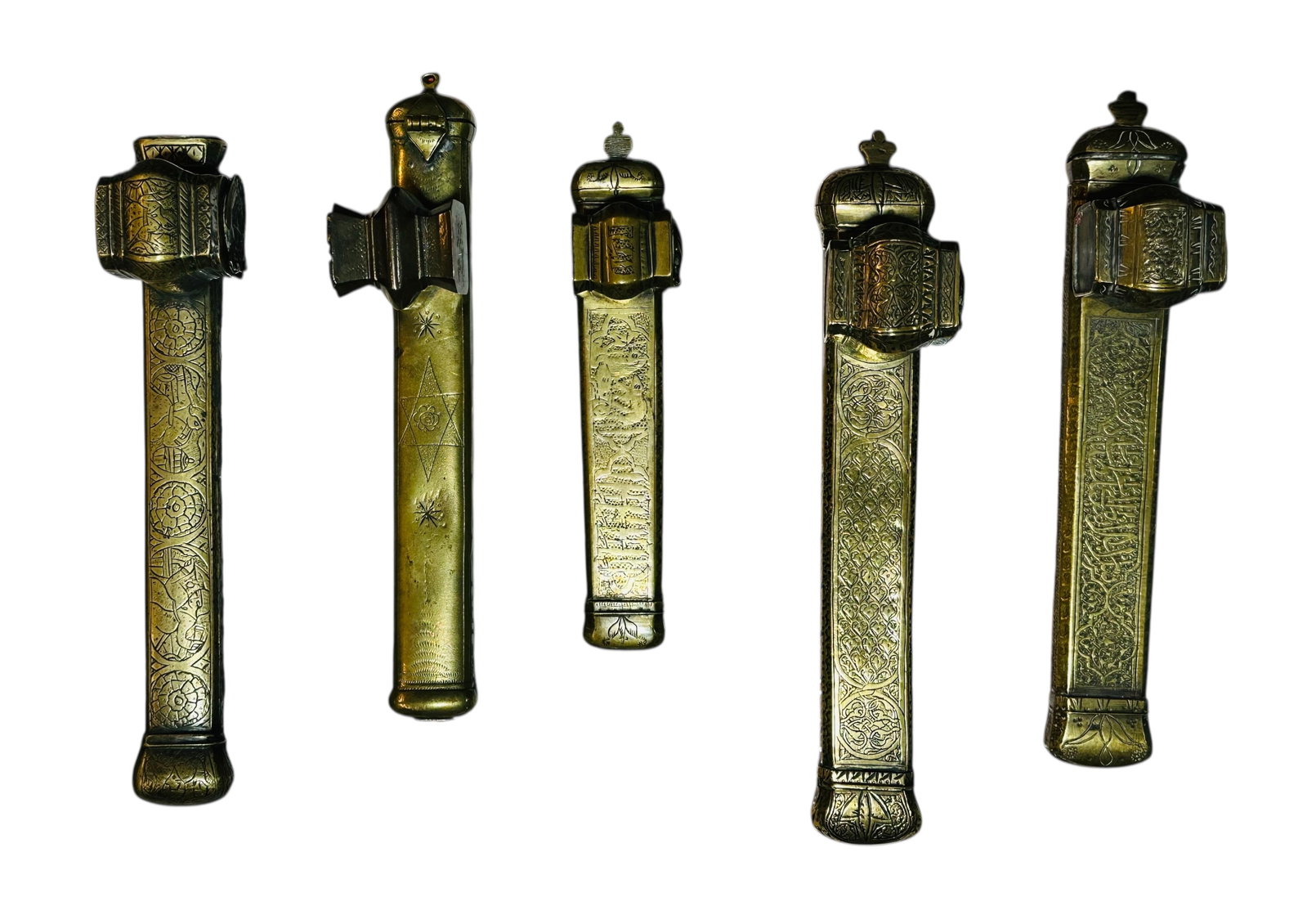Antique Set Of 5 Decorative Ottoman & Persian Islamic Qalamdan Inkwell Brass 19th Century: Antique Set Of 5 Decorative Ottoman & Persian Islamic Qalamdan Inkwell Brass 19th Century Size for each one approximately: 26 cm x 4 cm (10 ins x 1 ins). TORG AUCTIONS offers bespoke packing and inter