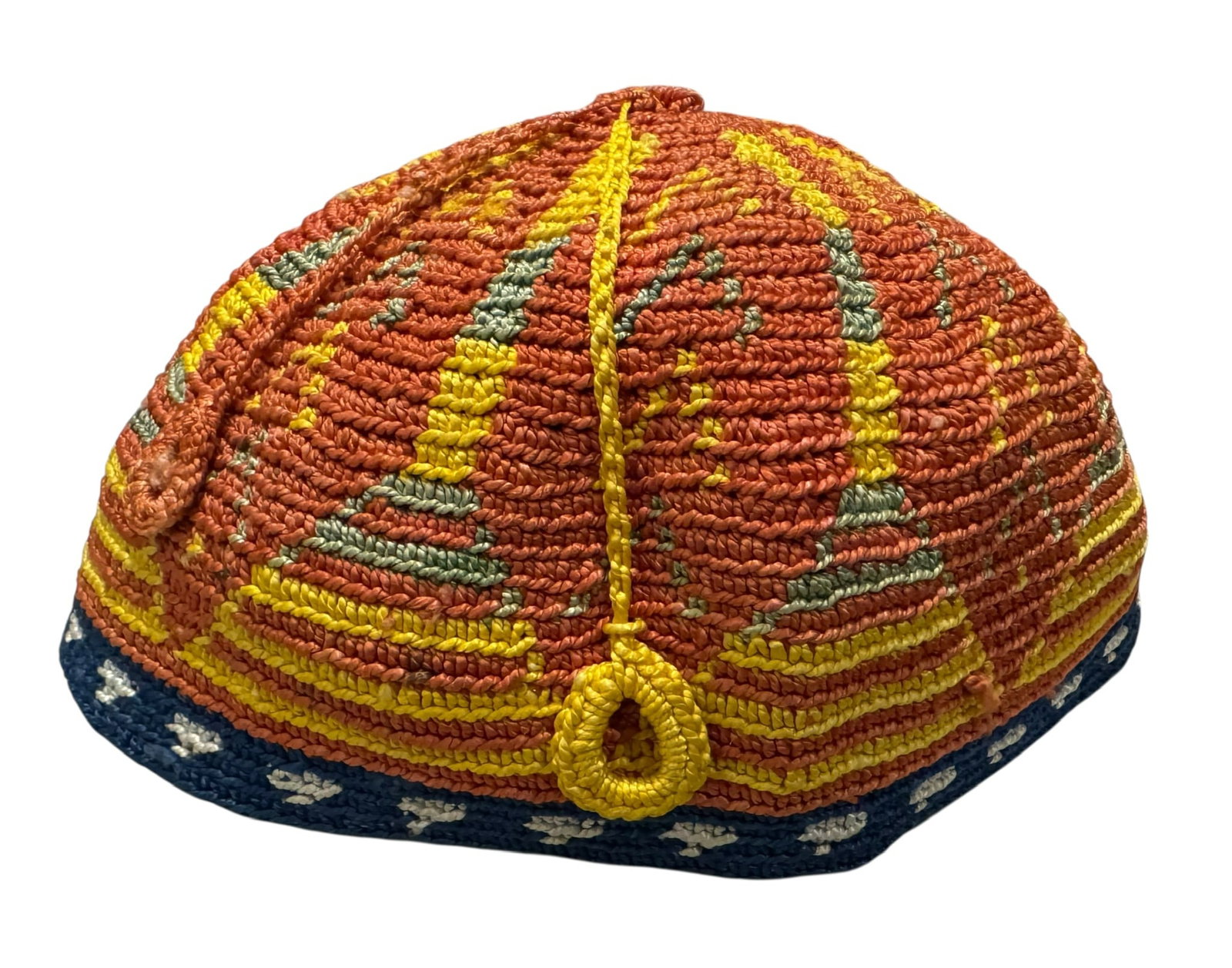 Rare Antique Syrian Decorative Skull Cap, Hand-Crocheted Silk, Circa 1930: Rare Antique Syrian Decorative Skull Cap, Hand-Crocheted Silk, Circa 1930. Size: 22 cms x 13 cms (9 ins x 5 ins). Hat stand not included. TORG AUCTIONS offers bespoke packing and international and dom