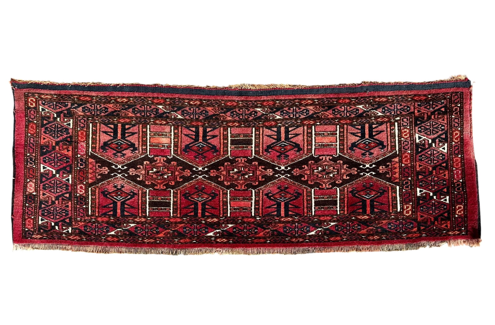 Antique Saryk Torba Wool, Cotton and Silk On Wool Foundation, Circa 1880: Antique Saryk Torba Wool, Cotton and Silk On Wool Foundation, Circa 1880. Size: 110 cm x 38 cm (43 ins x 15 ins). TORG AUCTIONS offers bespoke packing and international and domestic shipping logistics