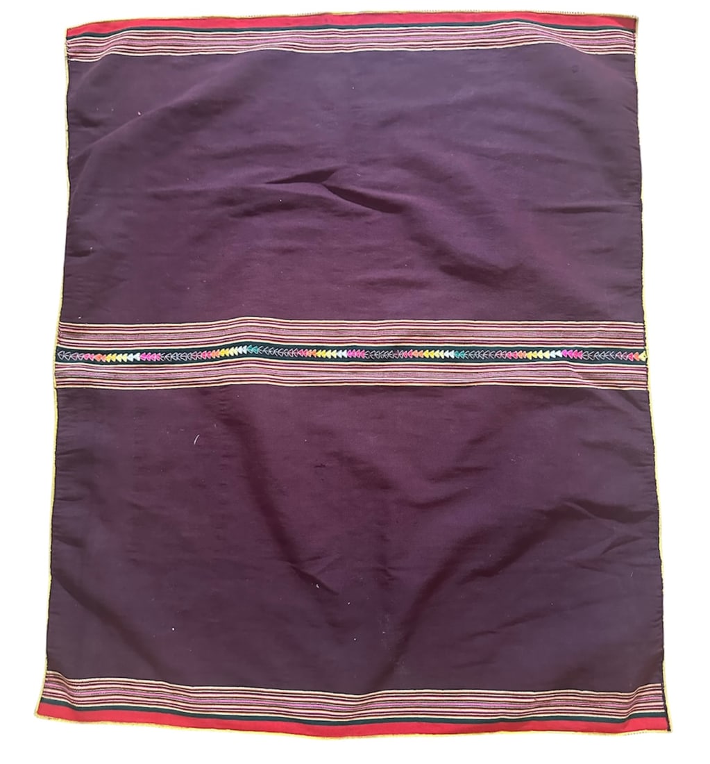 Antique Bolivian Aymara Wool Weave Textile: Antique Bolivian Aymara Wool Weave Textile good condition. Last Quarter of 19th Century. Size: 125 cms x 103 cms (49 ins x 40.5 ins). The Aymara are an indigenous people living in Bolivia, Peru and Ch