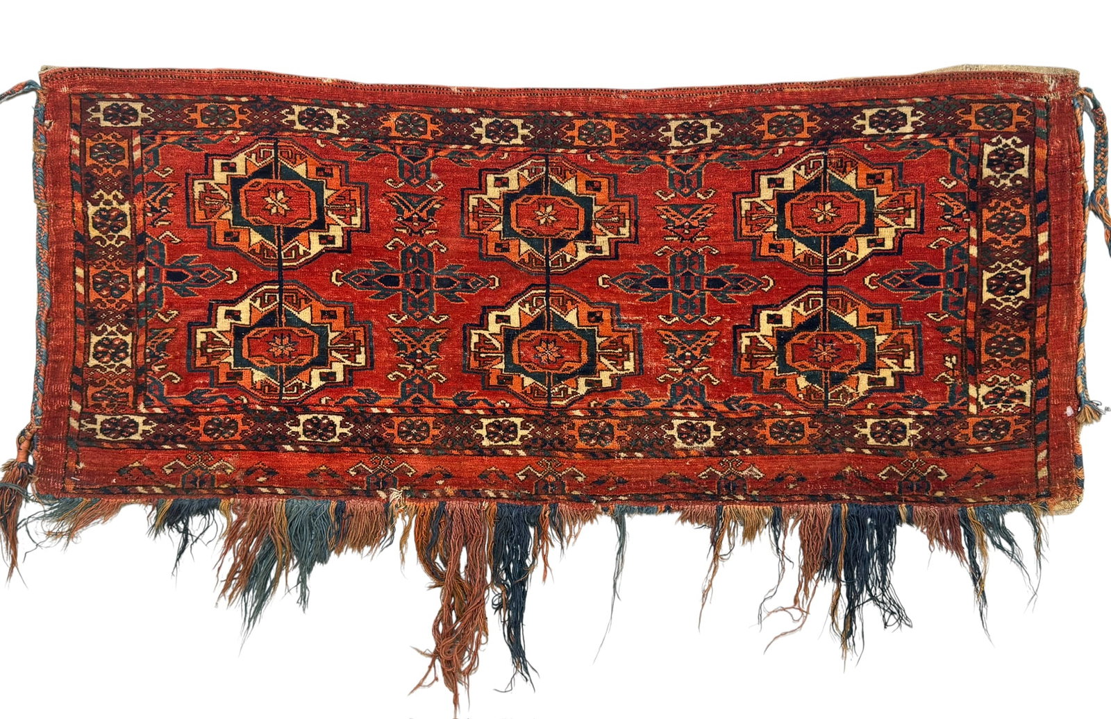Rare Antique Complete Tekke Torba Bag Wool On Wool Foundation Circa 1850 or Earlier: Rare Antique Complete Tekke Torba Bag Wool On Wool Foundation Circa 1850 or Earlier. Size: 115cm x 46cm (45 ins x 18 ins). TORG AUCTIONS offers bespoke packing and international and domestic shipping 